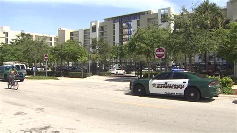 Toddler dies after shooting at Pompano Beach apartment complex